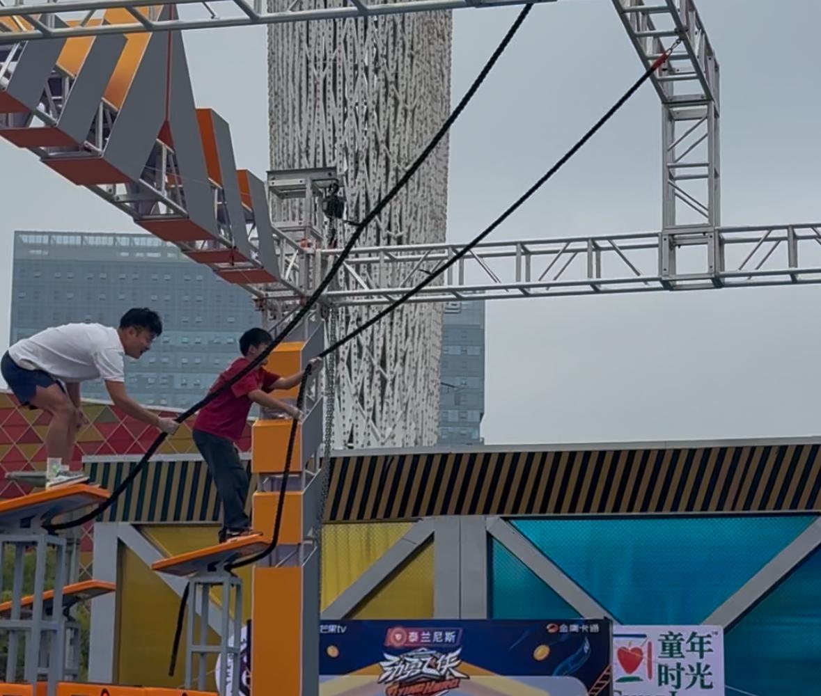 src, 数的, 但没有一个 src, 数的, 但没有一个